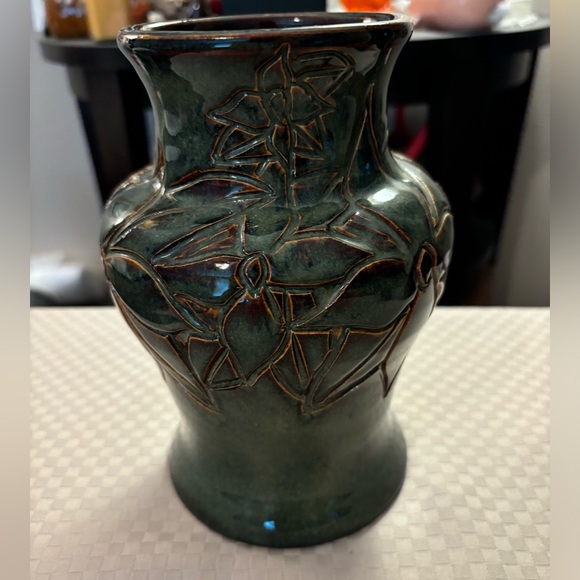 Mississippi Mud Works Vase Pottery Handmade - Picture 6 of 7